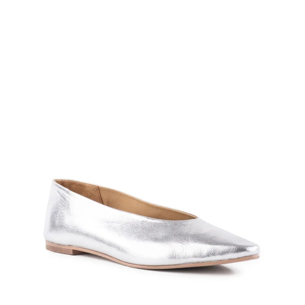 American Dreams Flat