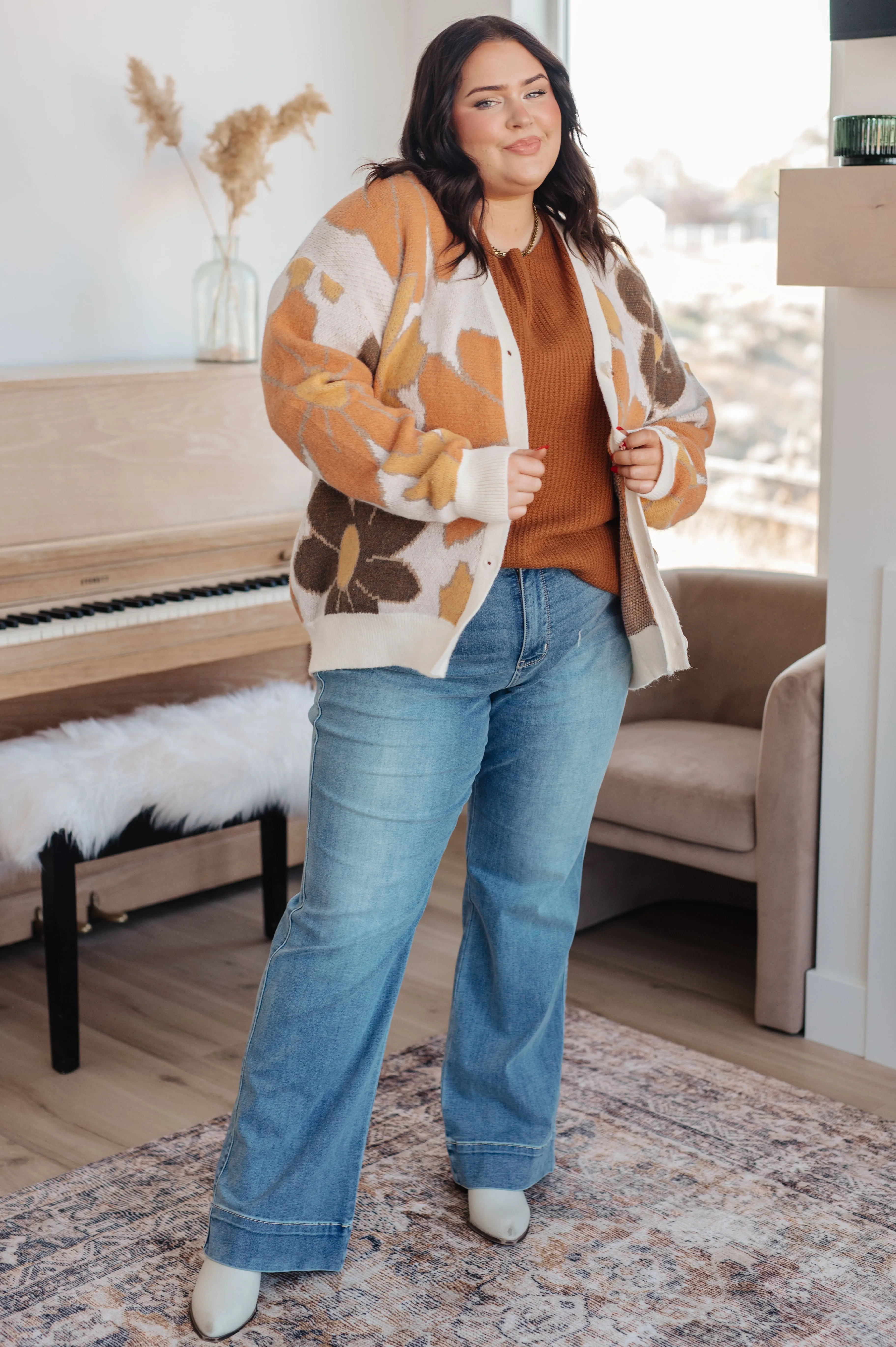 BiBi Exquisitely Mod Floral Cardigan