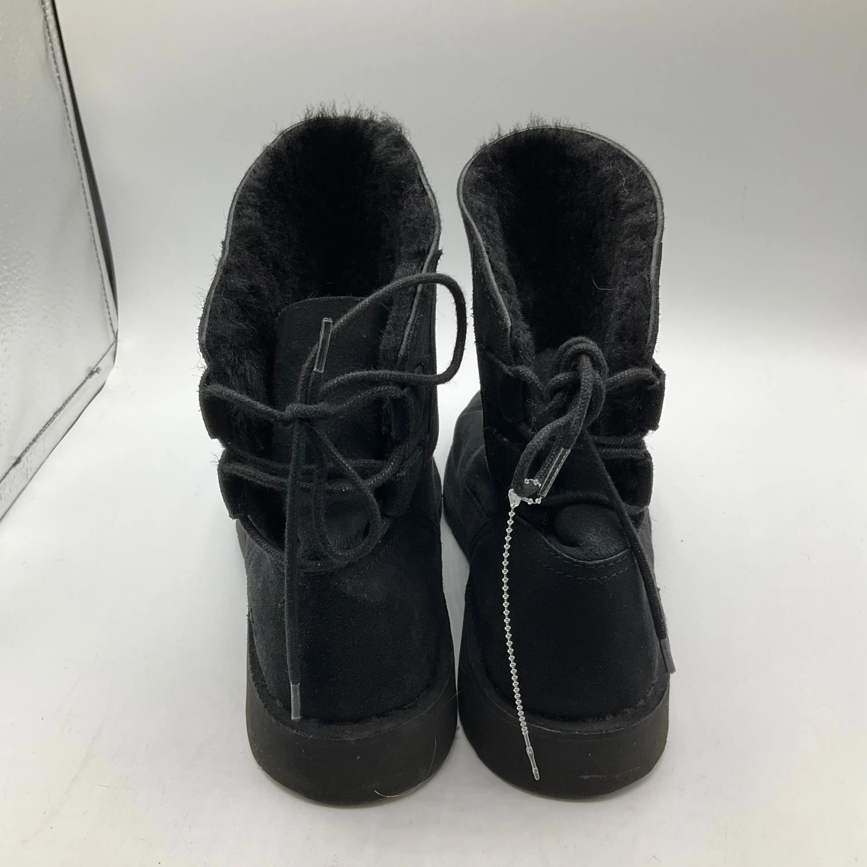 Black Boots Ankle Flats Ugg, Size 7