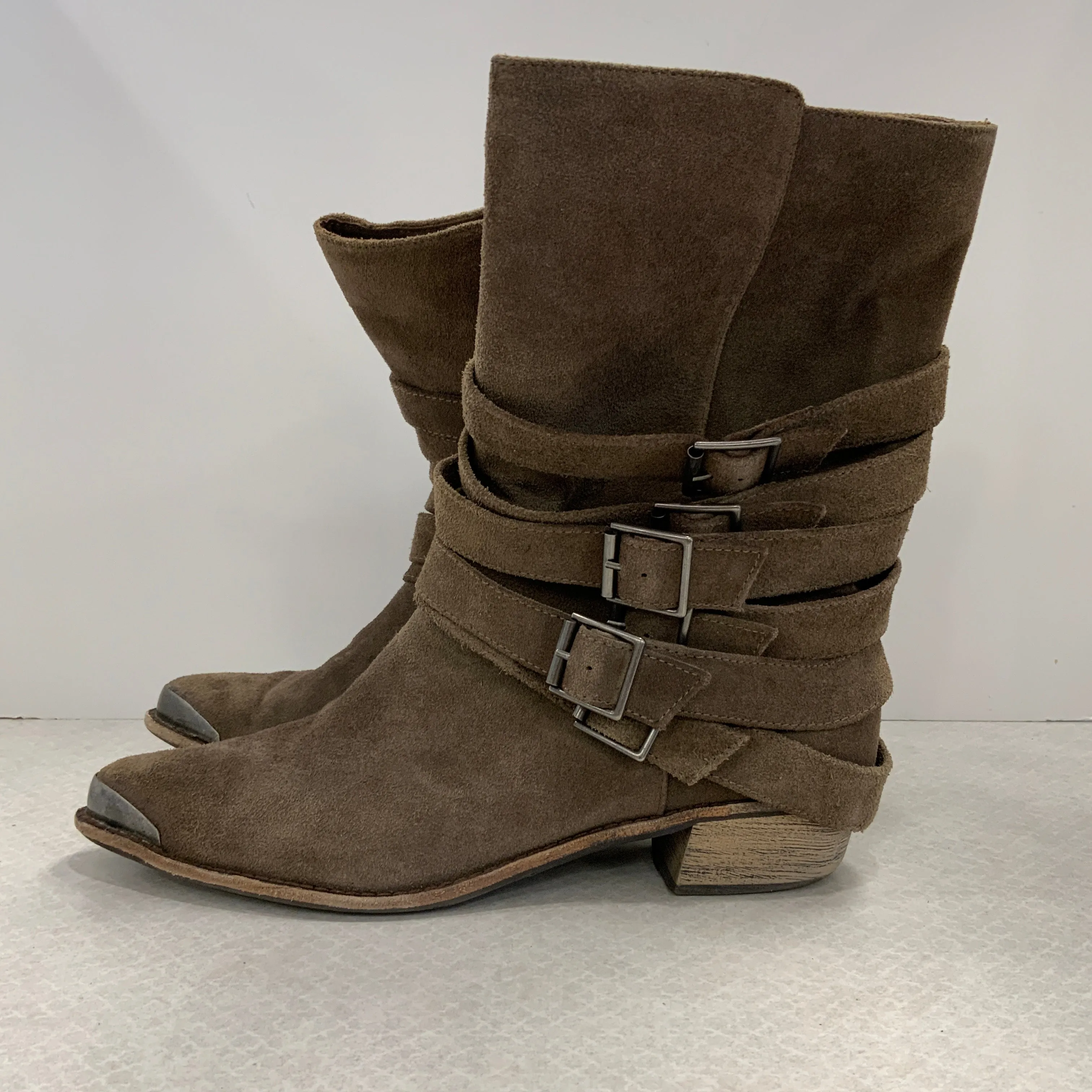 Boots Ankle Flats By Splendid In Brown, Size: 10
