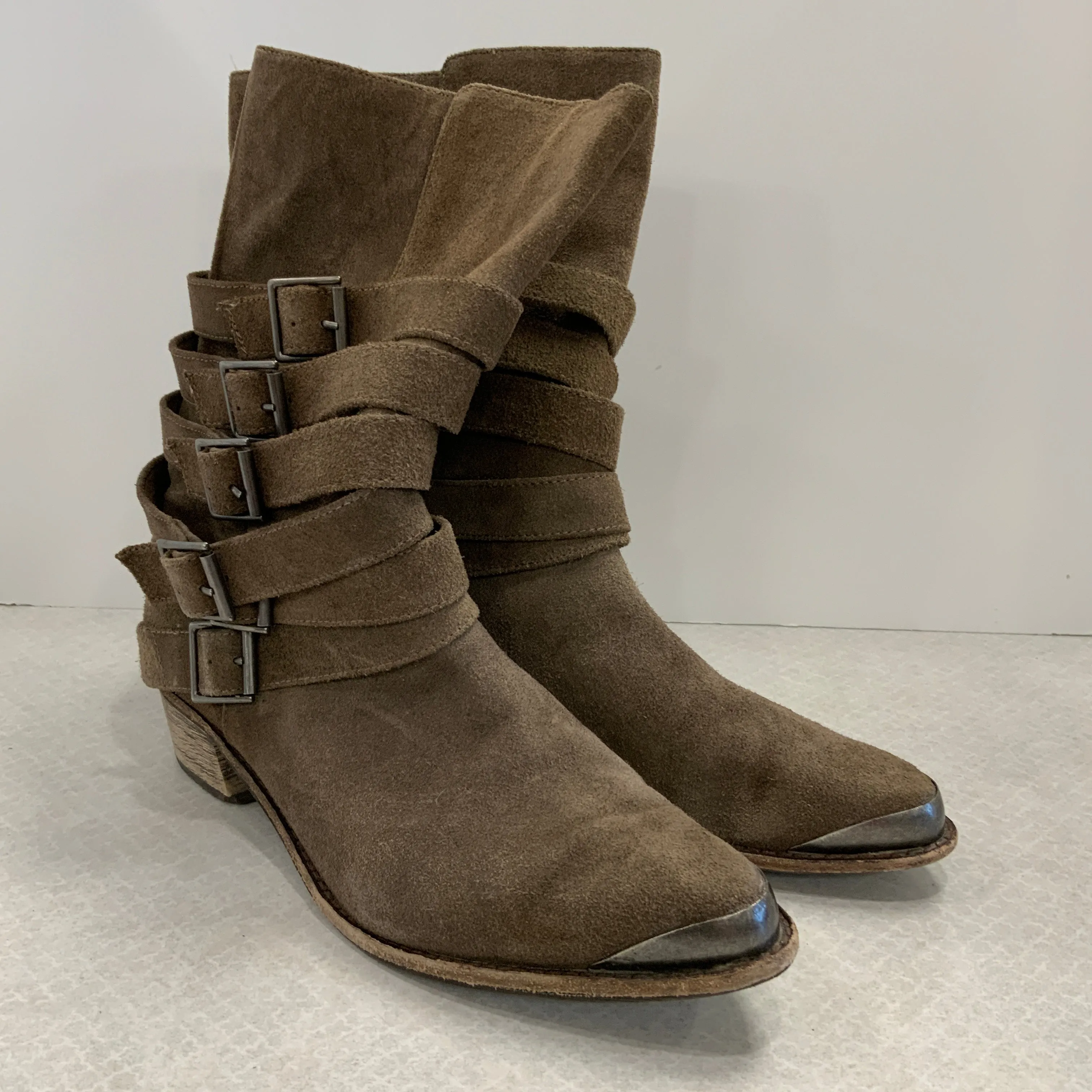 Boots Ankle Flats By Splendid In Brown, Size: 10