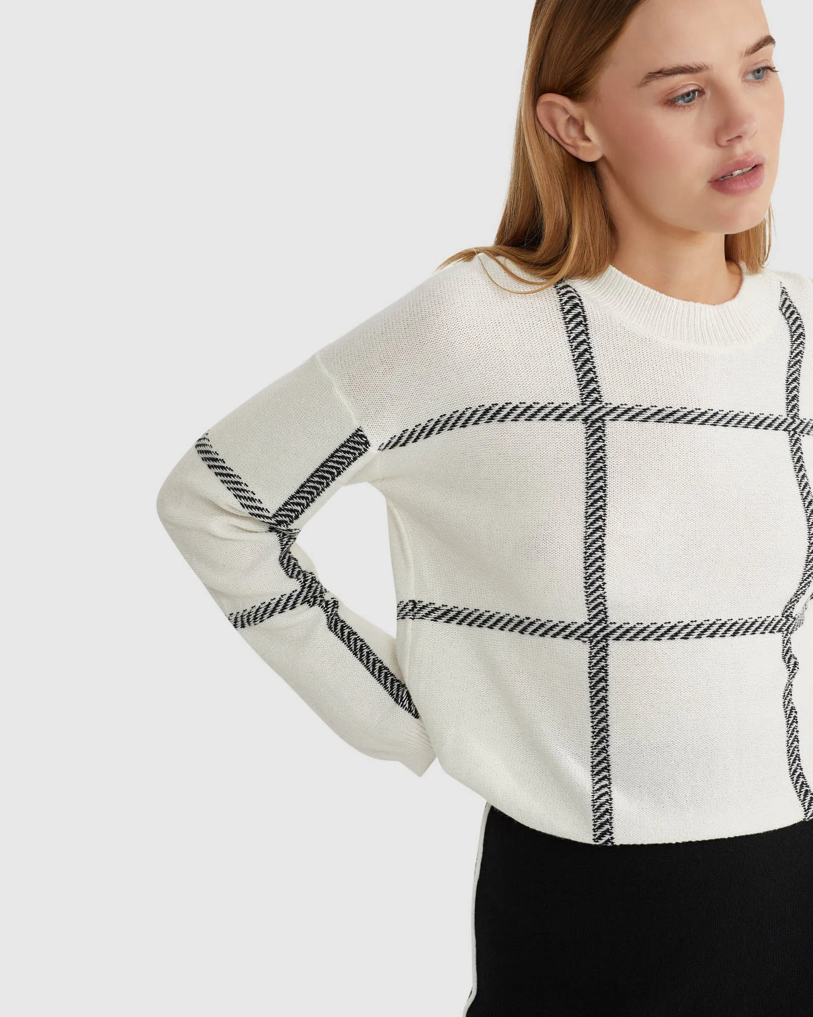 Peggy Graphic Crew Neck Knit Top