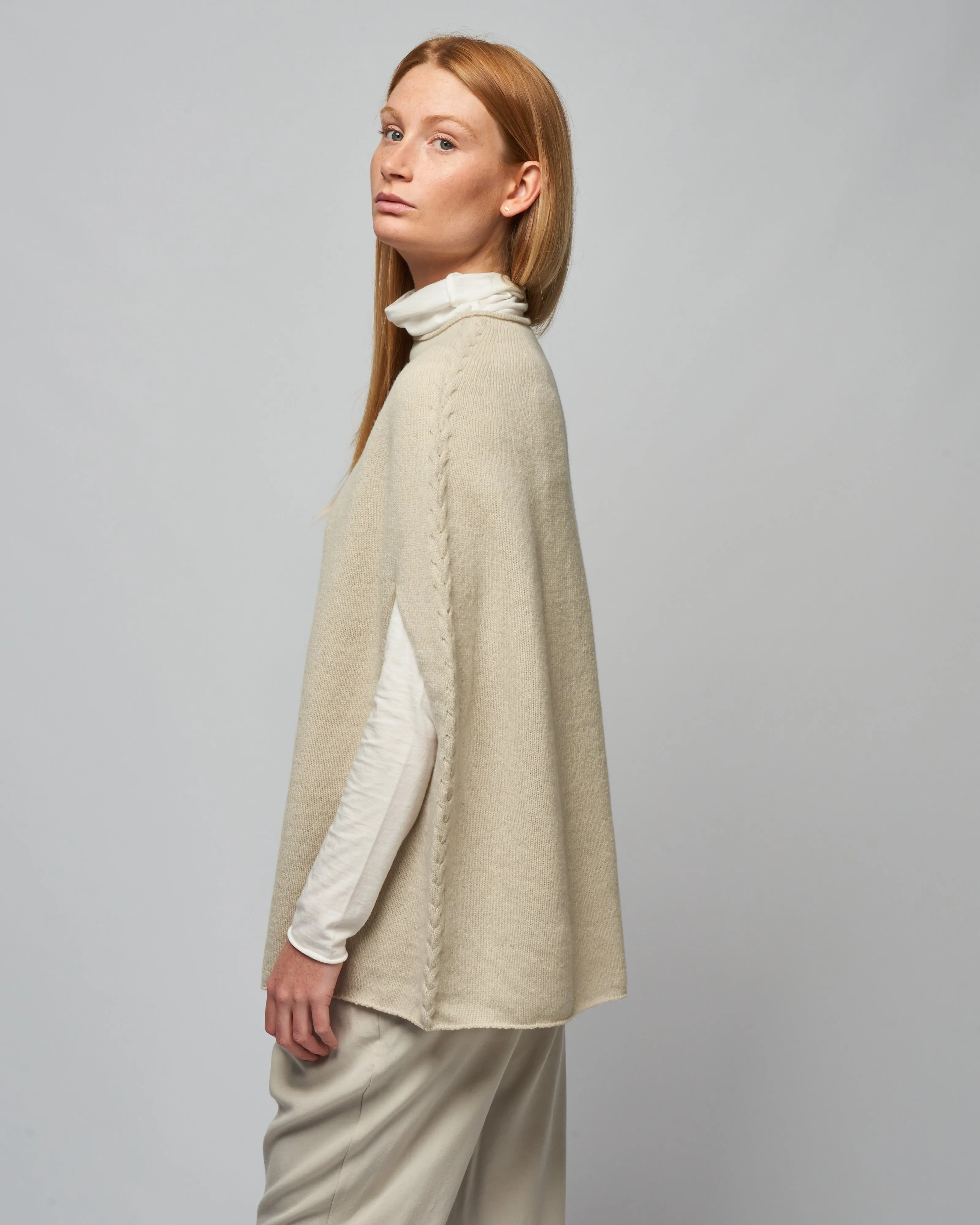 renew-wool poncho - ivory