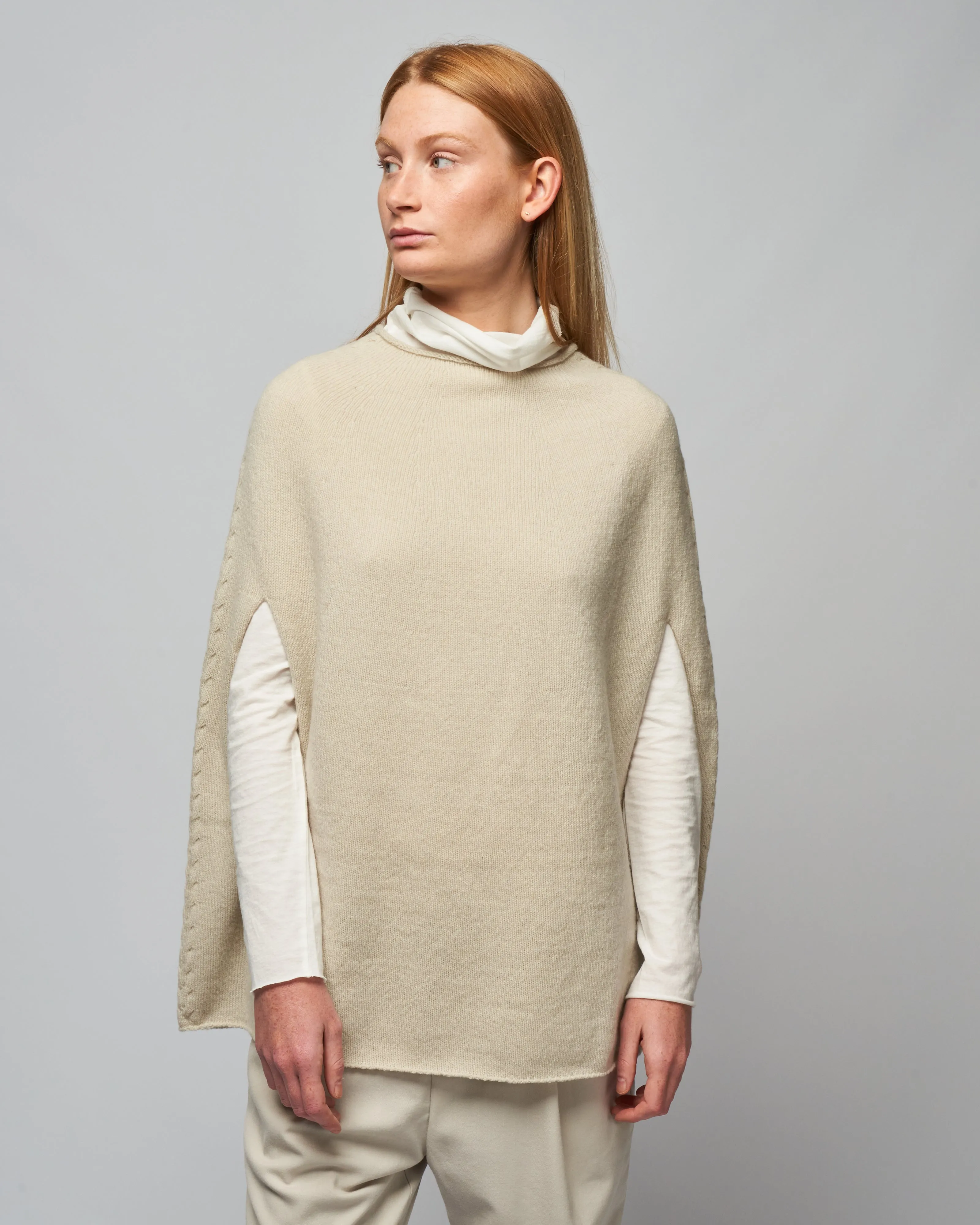renew-wool poncho - ivory