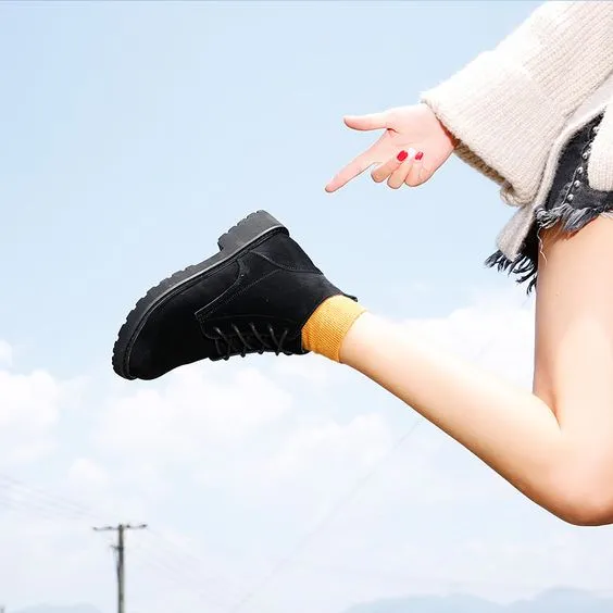 Trendy Leather Martin Booties