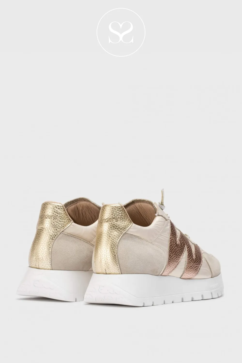 WONDERS A-2464 GOLD METALLIC /CREAM WEDGE PULL ON TRAINERS